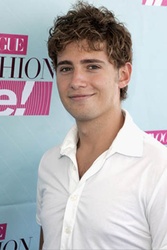  Julian  Morris