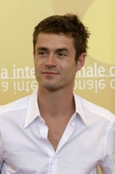  Yannick Renier