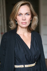  Valérie Stroh