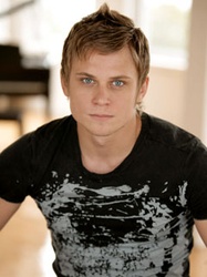  Billy Magnussen