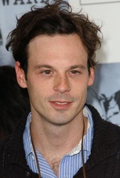  Scoot McNairy