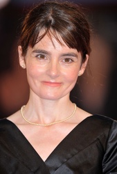  Shirley Henderson