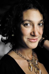  Emily Atef