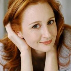  Megan Byrne