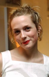  Kerry Condon
