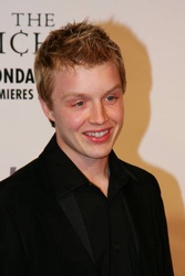  Noel Fisher