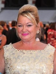  Nicola Duffrett