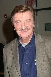  Larry Bryggman
