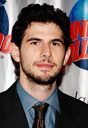  Daniel Eric Gold