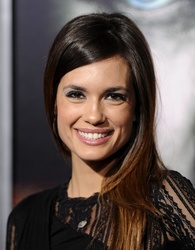  Torrey DeVitto