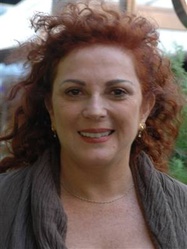  Derya Alabora