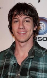  Jared Kusnitz