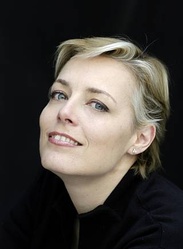  Mireille Delunsch