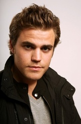  Paul Wesley