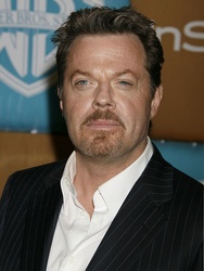  Eddie Izzard