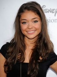  Sarah Hyland