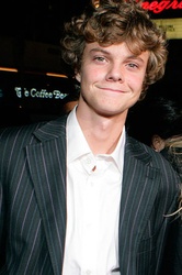  Jack Quaid