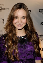  Liana Liberato