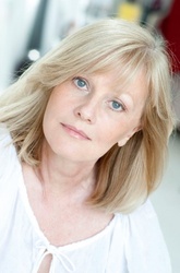  Elisa Servier