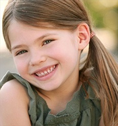  Taylor Geare