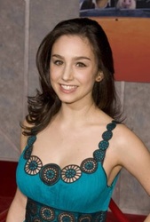  Molly Ephraim