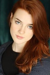  Hayley Madison
