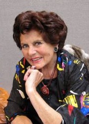  Eunice Gayson
