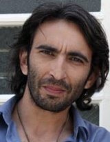  Firat Tanis