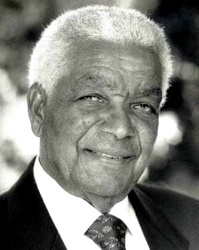 Earl Cameron