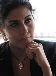  Mahnaz Mohammadi