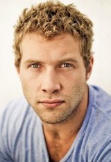  Jai Courtney