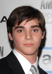  R J Mitte