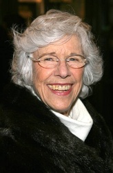 Frances Sternhagen