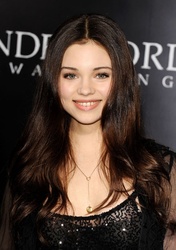  India Eisley