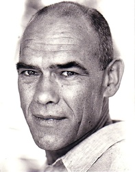  Peter Guinness