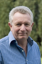  Keith Scholey 