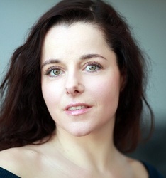 Laure Calamy