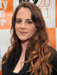  Maria Dizzia 