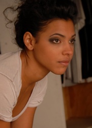  Zita Hanrot 