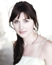  Emma Hamilton 