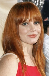  Lauren Ambrose