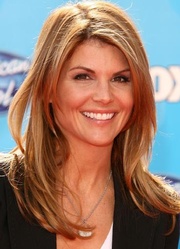  Lori Loughlin