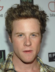  Ashton Holmes