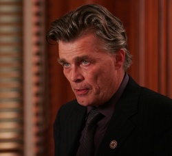  Nicholas  Campbell 