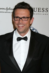  Ashley Hamilton