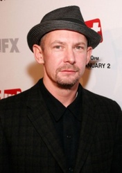  Ian Hart