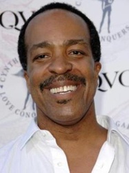  Robert  Gossett 