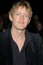  Kris Marshall 