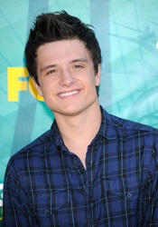  Josh Hutcherson