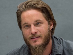  Travis Fimmel